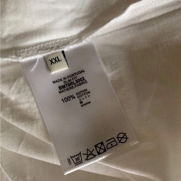 🆕 Moncler Men’s Logo Text T-Shirt - Picture 9 of 11